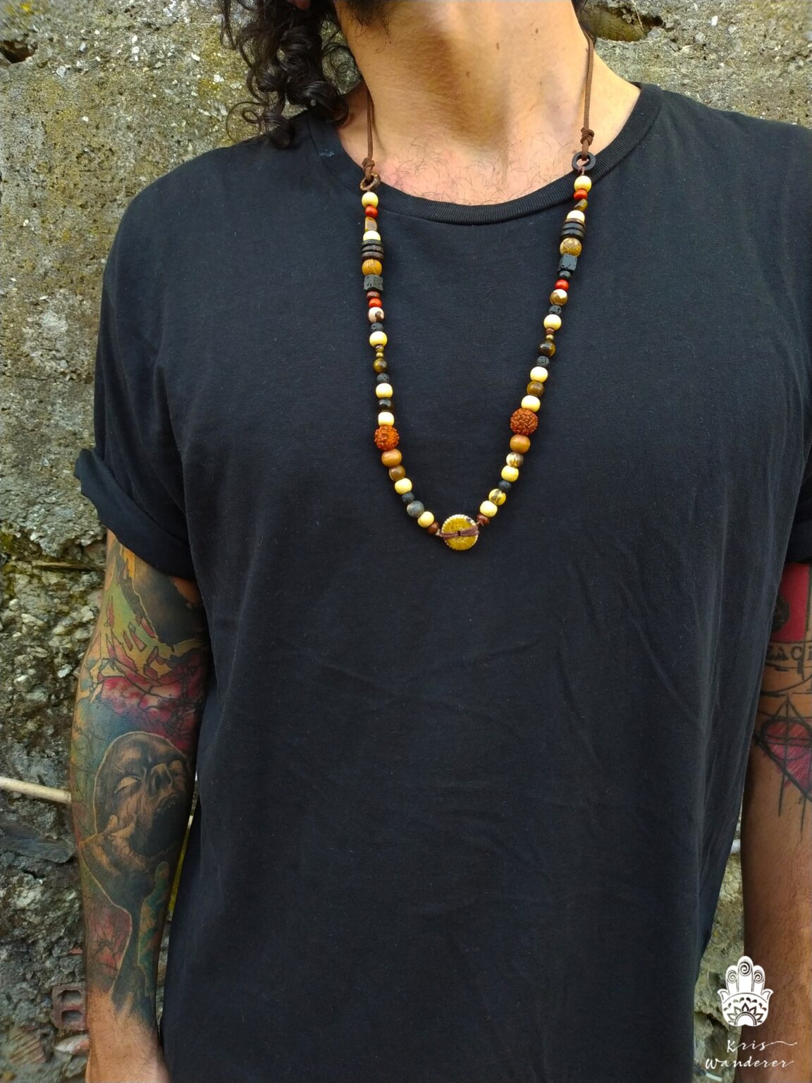 Men 's Wood Bead Long Necklace for a urban modern boho-hippie style