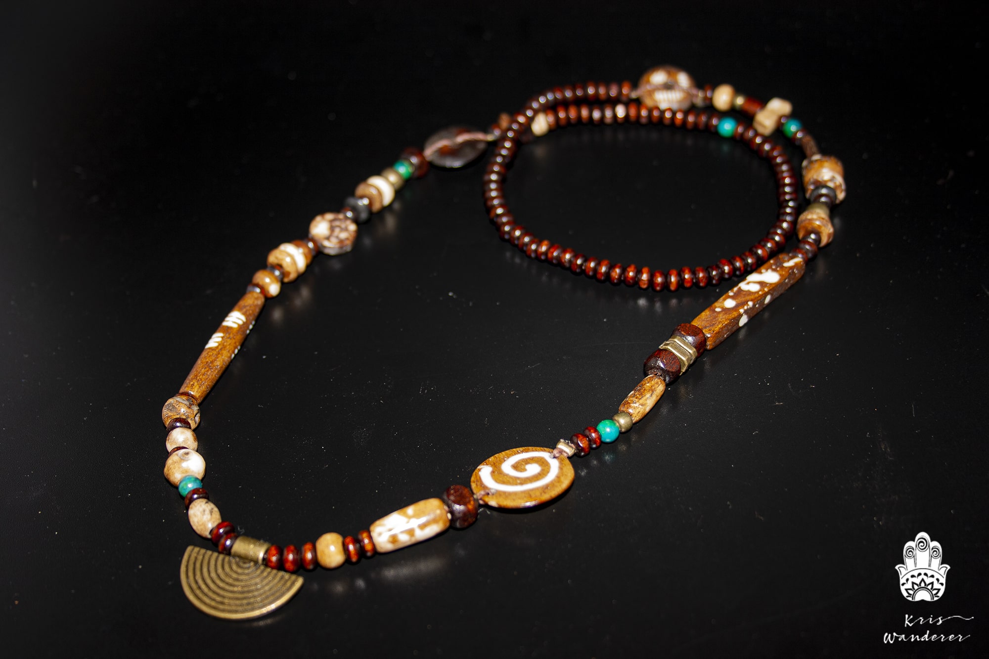 Silver, Conch shell & Tibetan Wood Bead Men's Necklace - | Lazaro SoHo